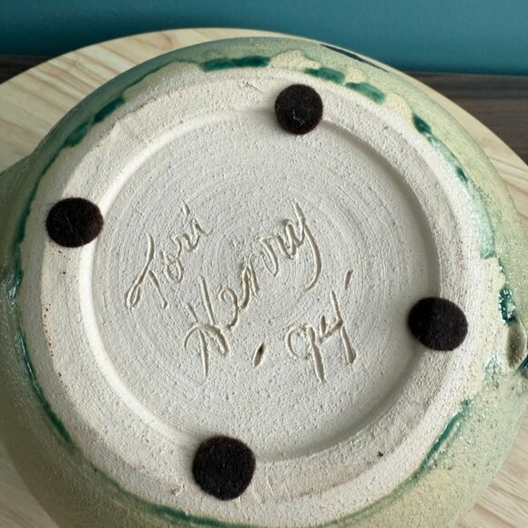 Vintage Studio Art Teapot Signed Tori Henry 94 Textured Handle Abstract Pottery - Picture 9 of 10